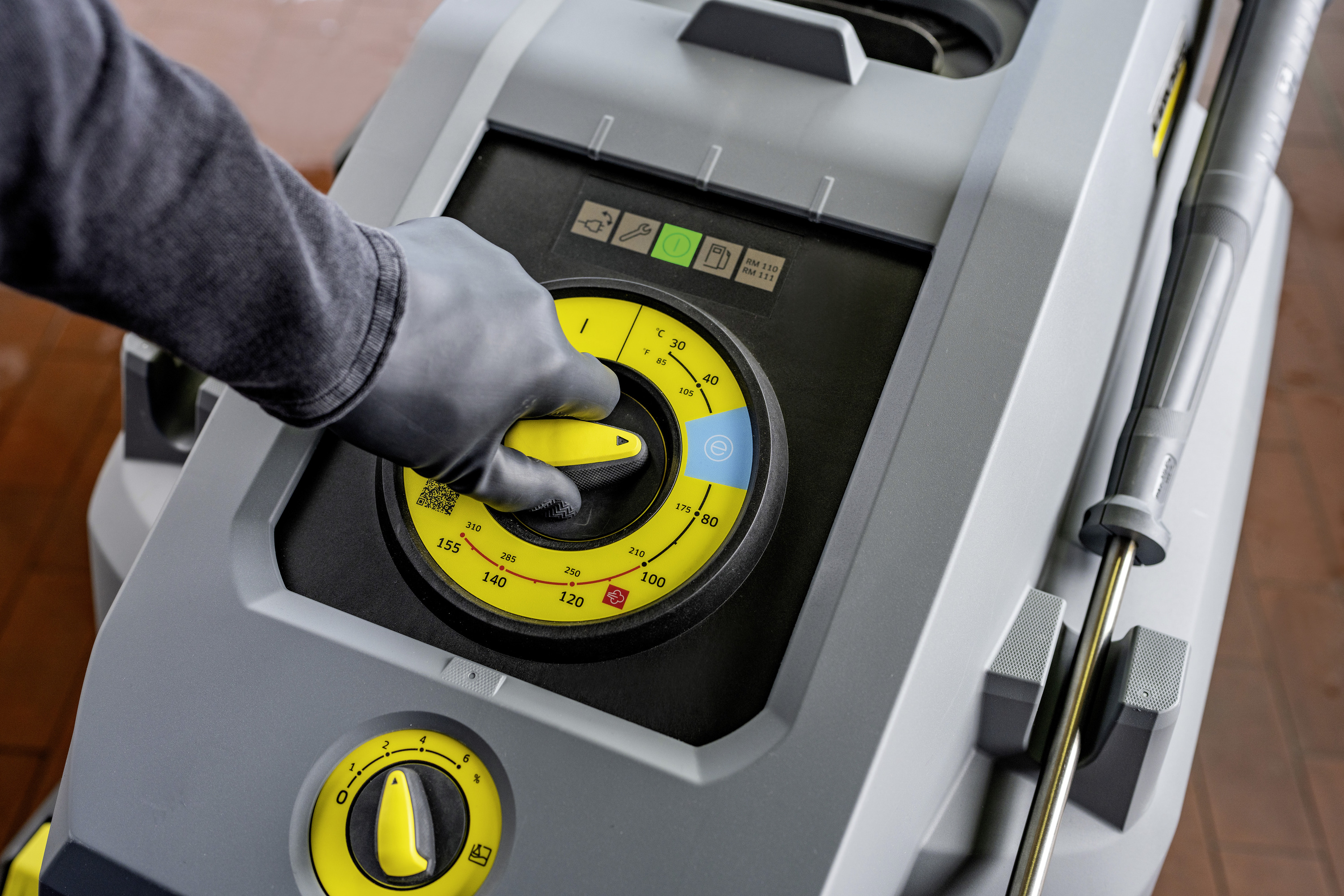 Kärcher Højtryksrenser HDS 8/18-4 C